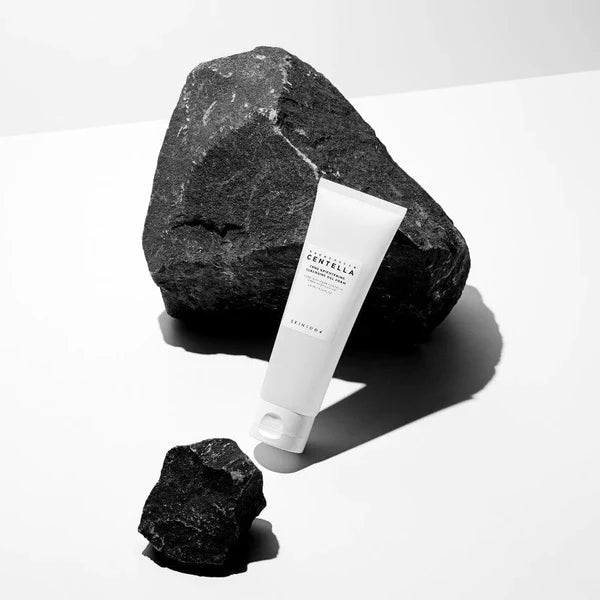 SKIN1004 - Madagascar Centella Tone Brightening Cleansing Gel Foam 125ml
